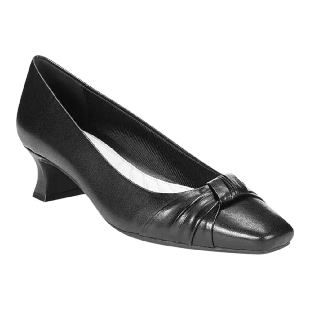 Easy Street Women's Waive Pumps BLACK Square Toe